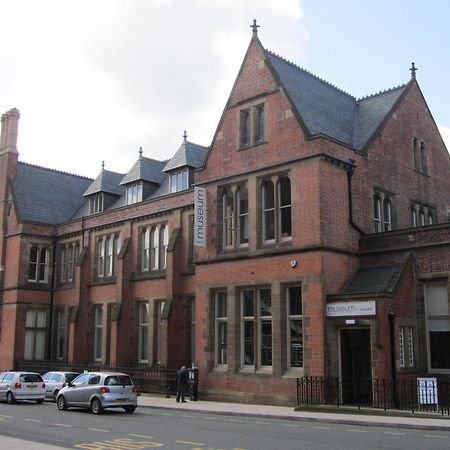 Stylish Central Location 2Bd Apartment Wigan Exteriör bild
